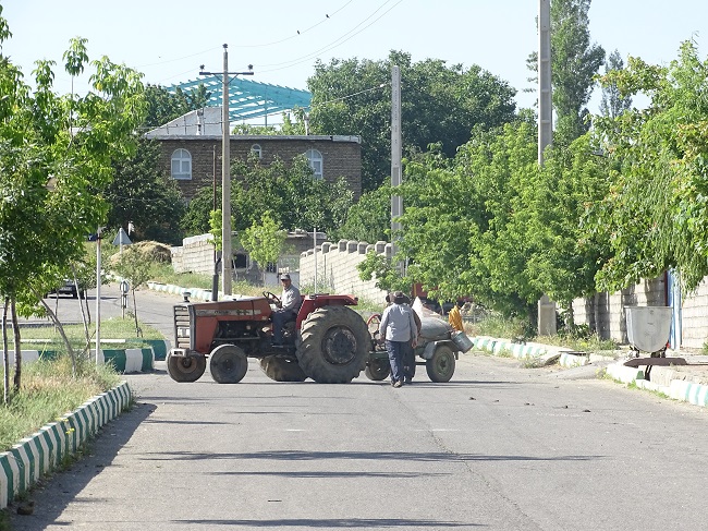 سم پاشی